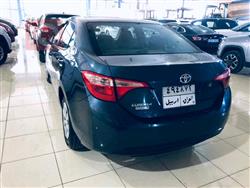 تۆیۆتا کۆرۆلا